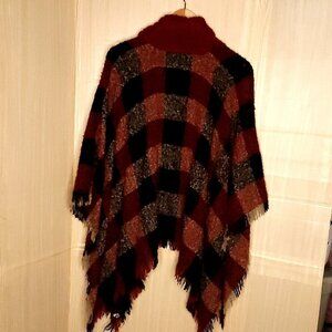 Trezo Black Red Plaid Soft Cowl Neck Poncho One Size